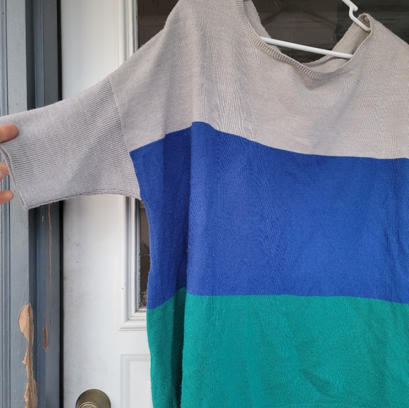 Colorblock sweater - Picture 8 of 8